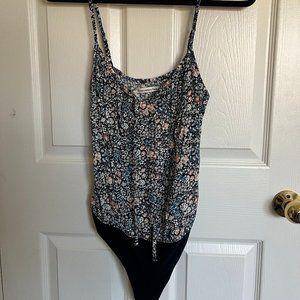 Abercrombie & Fitch Floral Bodysuit Size Small Like New